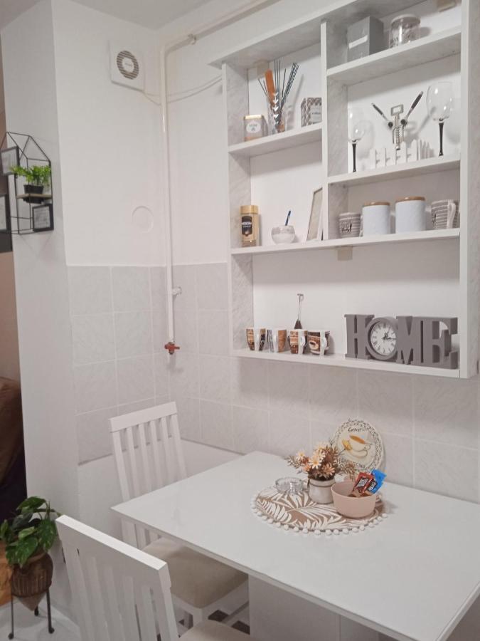 Apartman Breza Ruma község Kültér fotó